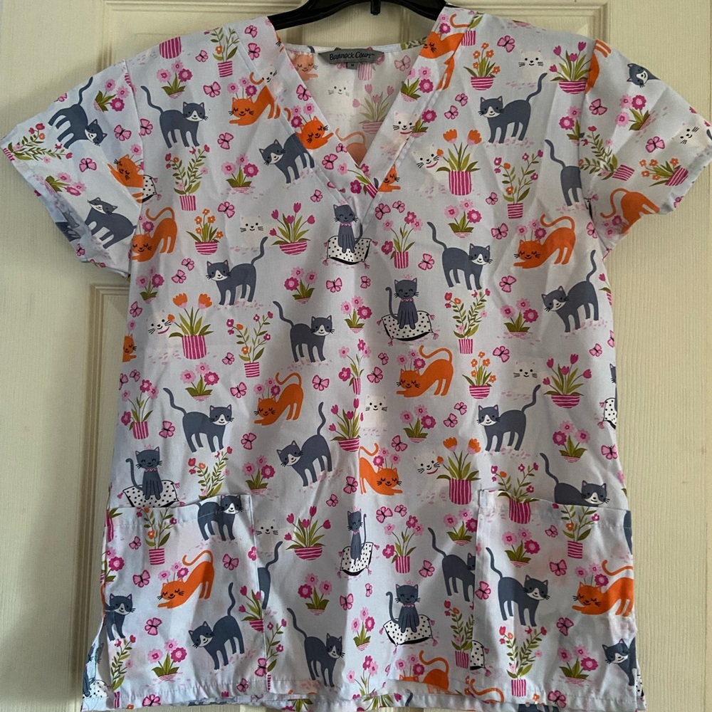 Womens cat scrub top